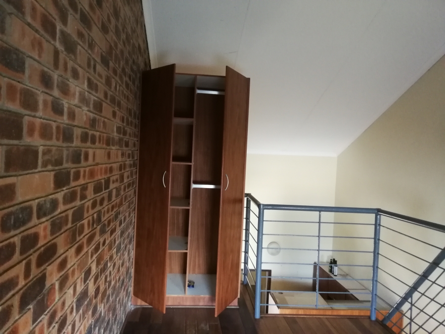 To Let 1 Bedroom Property for Rent in Dassie Rand North West